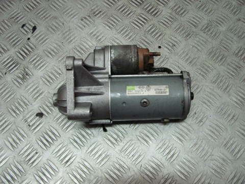 RENAULT MEGANE 1,9DCI Rozrusznik 8200628419A