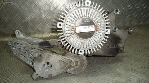 VW PASSAT B5 1,6 Wiskoza napinacz 06B121347