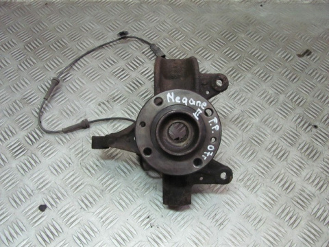 Zwrotnica P.P. piasta Renault Megane II 1.9DCI '07