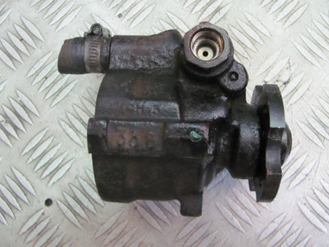 Pompa wspomagania 9640485880 Citroen C5 3,0i 01r