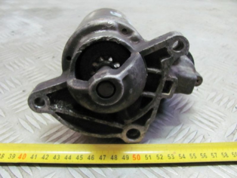 CITROEN XSARA 1,8 Rozrusznik BOSCH 1005821815