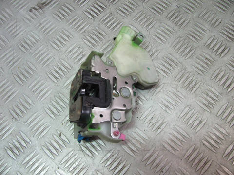 RENAULT MAXITY Zamek centralny drzwi PRAWY PRZÓD 80552AA20A