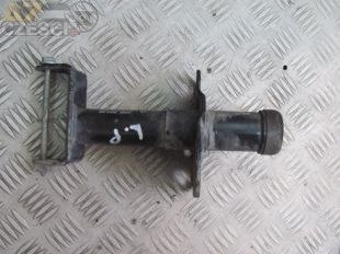 Amortyzator odbój lewy zderzaka przód Volkswagen Passat B5 2,8i 30v V6 sedan 1998r