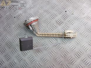 Czujnik sensor poziomu paliwa Mercedes W210 3,2i V6 sedan 1998r