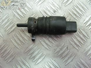 Pompka spryskiwaczy Volkswagen Passat B5 2,8i 30v V6 sedan 1998r