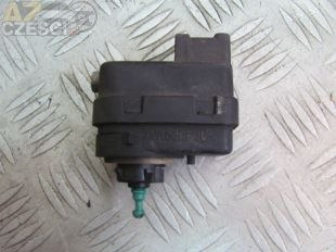 Silniczek regulacji położenia reflektora Renault Laguna II 1,9dCi 5d hatchback 2002r