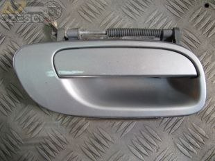 Klamka zewnętrzna prawy tył Volvo V70 II 2.4i 20V Kombi 2001r