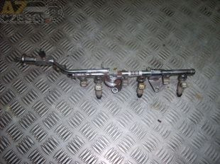 Listwa wtryskowa Jaguar X-Type Xtype 2,1i V6 24V sedan 2004r