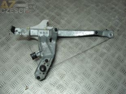 Podnośnik manualny szyby lewy tył Ford Mondeo MKIII 1,8i 16v 5d kombi 2001r