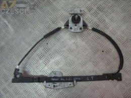 Podnośnik manualny szyby lewy tył VW Passat B4 5d Kombi 1995