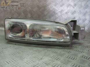Reflektor prawy przód Mazda 626 GE 1.8i 5D hatchback 1997r
