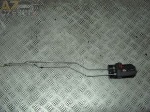 Klamka wewnętrzna drzwi lewy tył Kia Cerato 1.6i 16v 5d sedan 2002r