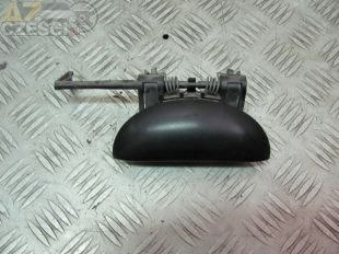 Klamka zewnętrzna drzwi prawy przód Peugeot 206 1.4i Hatchback 5D 2000r