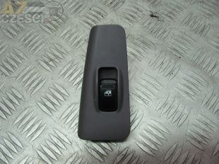 Przełącznik podnośnika szyby prawy tył Kia Cerato 1.6i 16v 5d sedan 2002r