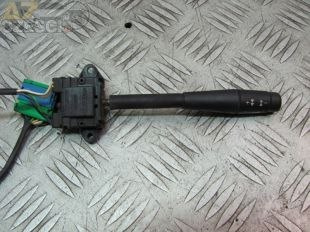 Przełącznik sterowanie radiem Peugeot 206 1.4i Hatchback 5D 2000r