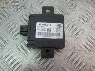 Sterownik alarmu 1K0907719 Volkswagen Golf V 2.0 TDI 140 KM Hatchback 3D Trendline 2004r