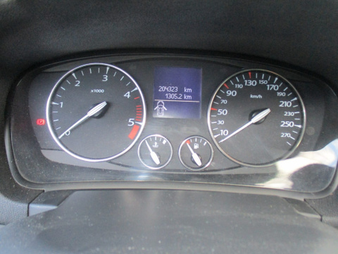 Licznik zegary 240100006R Laguna III 2.0DCI 2009r