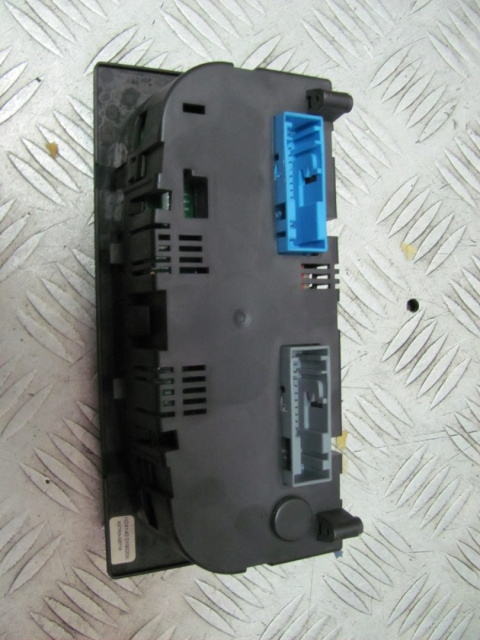 Panel klimy climatronic Opel Astra G II 1.7 TD 02r