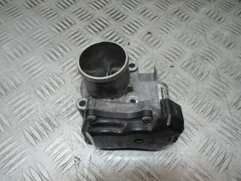 RENAULT LAGUNA 3 III 2,0DCI Przepustnica 8200987453