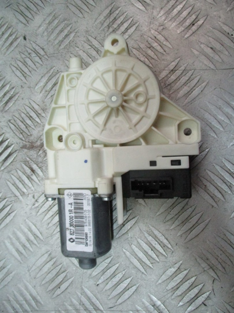 Silniczek podnoś. szyby P.T Renault Laguna III 09r 827300001R