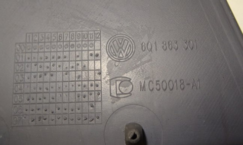 VW POLO IV LIFT GUMA TUNELU ŚRODKOWEGO 6Q1863301