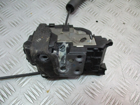 Zamek centralny drzwi LT Renault Laguna III 806700006R