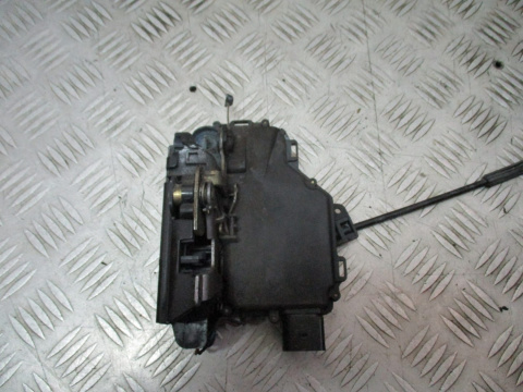 Zamek drzwi P.P Skoda Octavia I Kombi 01r