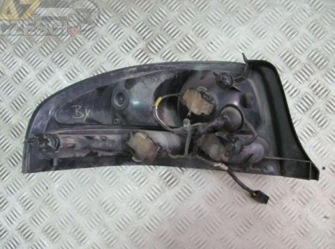 Lampa prawy tył Chrysler Stratus LX 2,5i V6 24v sedan 1995r
