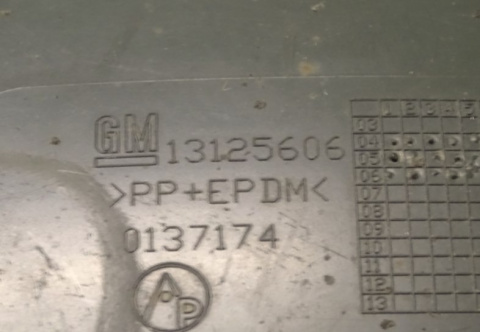 ZAŚLEPKA WZIERNIK NADKOLA LEWA ASTRA III H