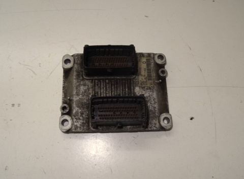 Fiat albea 1,2 16V KOMPUTER silnika 0261207490