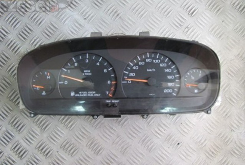 Licznik obrotomierz Chrysler Voyager 2,4i 16V