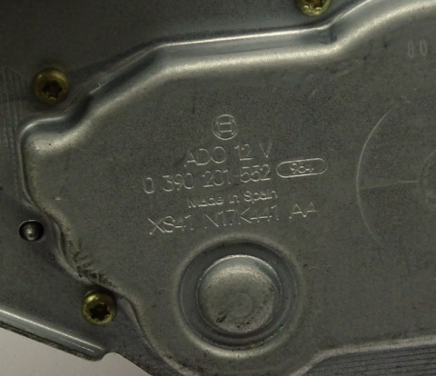 FORD FOCUS SILNICZEK WYCIERACZKI TYLNEJ 0390201552