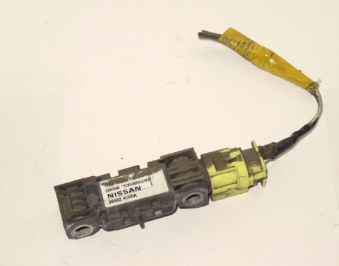 CZUJNIK UDERZENIA 0285003060 NISSAN NOTE MICRA K12