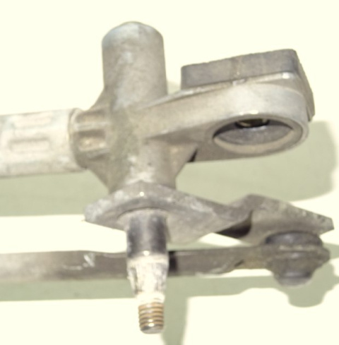 MECHANIZM WYCIERACZEK FORD MONDEO MK3 EU