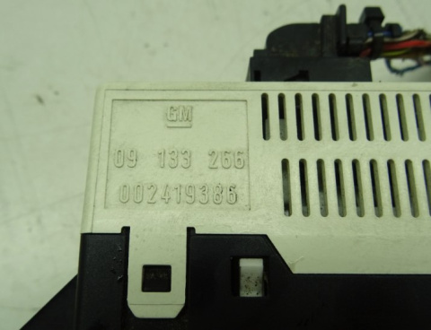 OPEL ASTRA G 98-09 WYŚWIETLACZ 09133266