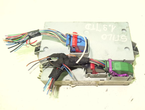 SKRZYNKA MODUŁ BSI FIAT STILO 1.9 JTD 51715858