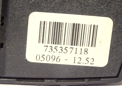 FIAT PANDA II WŁĄCZNIK AWARYJNYCH 735357118
