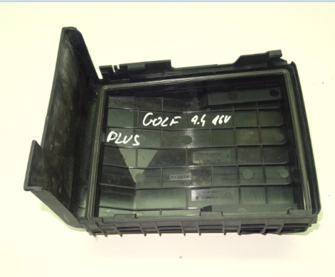 A3 GOLF TOURAN POKRYWA SKRZYNKI 1K0937132F