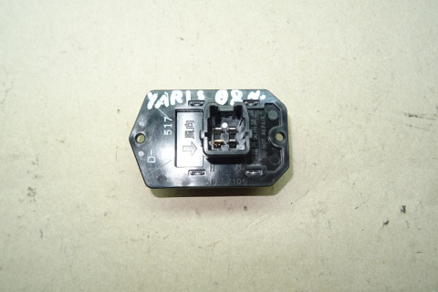 TOYOTA YARIS II 06-11 REZYSTOR DMUCHAWY