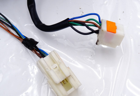 MAZDA 6 I LUSTERKO PRAWE ELEKTRYCZNE 5PIN CZERWONE