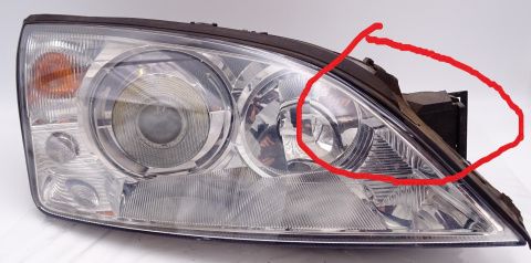 MONDEO MK3 REFLEKTOR PRAWY USZKODZONY 1305235545