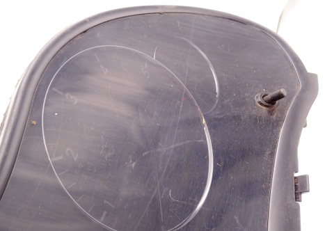 AVENSIS T25 2,0 D4D LICZNIK 83800-05630-K