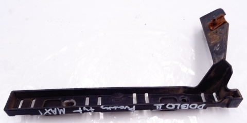 DOBLO II ŚLIZG ZDERZAKA PRAWY TYŁ 51818354