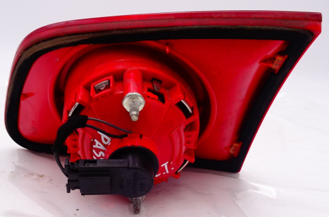 LAMPA TYLNA VW PASSAT B6 KOMBI 3C9945093 LEWA