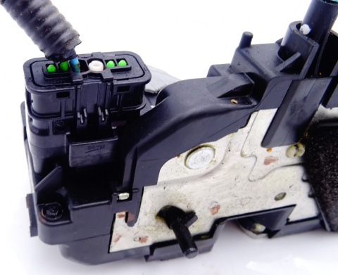 NOTE II ZAMEK DRZWI PRAWY TYŁ