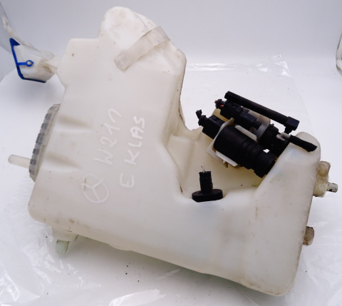 MERCEDES W211 ZBIORNICZEK SPRYSKIWACZY 2118602760