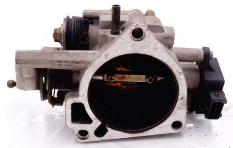 VECTRA B 2,5 V6 PRZEPUSTNICA 90499564