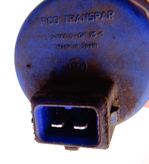 VOLVO V40 POMPKA SPRYSKIWACZA