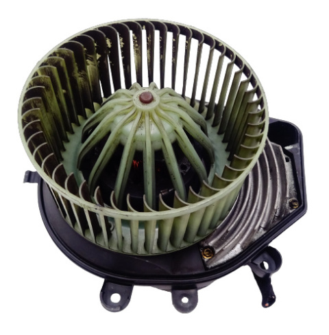 Dmuchawa wentylator A/C 8D1820021 VW Passat B5