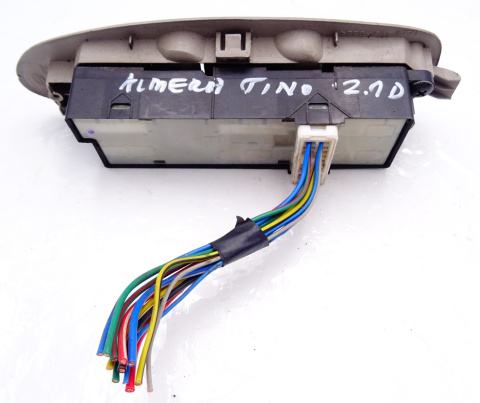 NISSAN ALMERA TINO PANEL SZYB